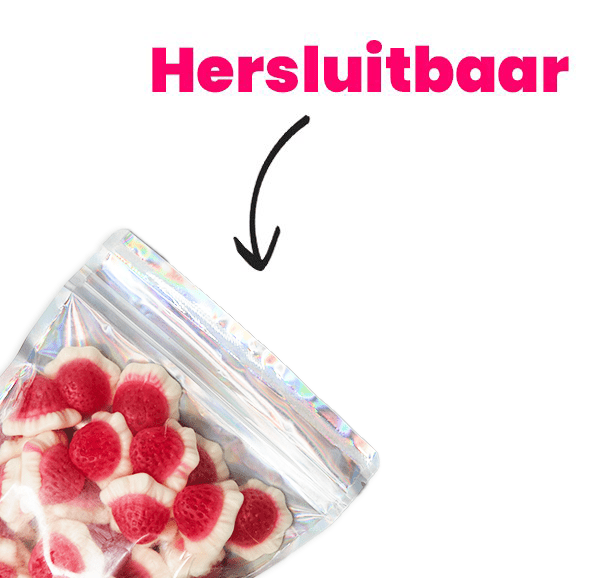 Jelly Filled Strawberries with Cream - Candywrap.nl