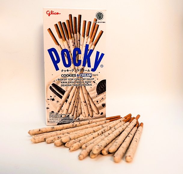 Pocky Cookies & Cream - Candywrap.nl